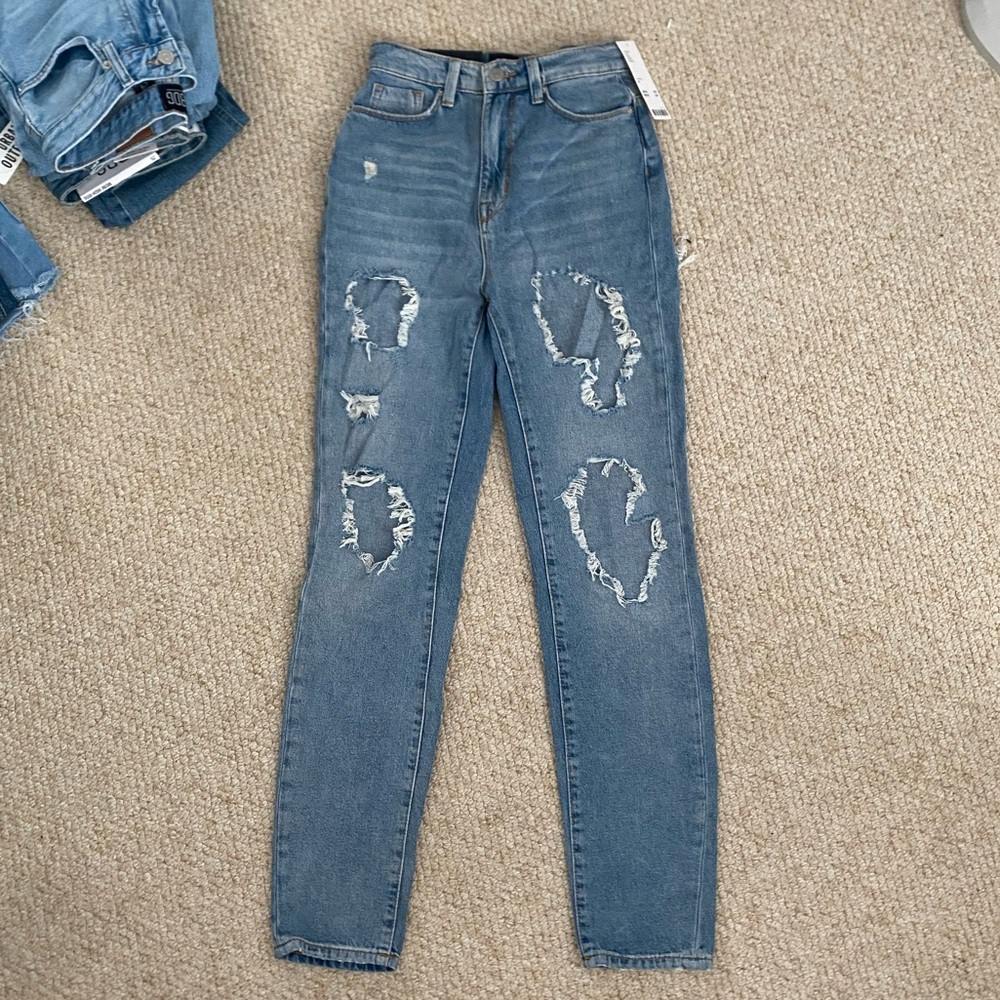 BDG Urban Outfitters Mom High Rise Jeans